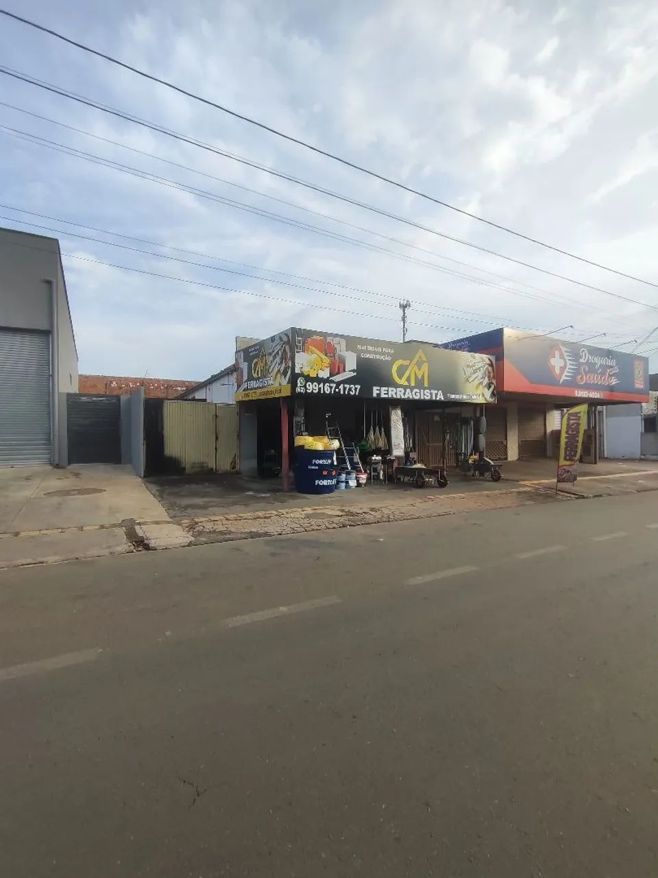 Hardware store for sale64418998216577123