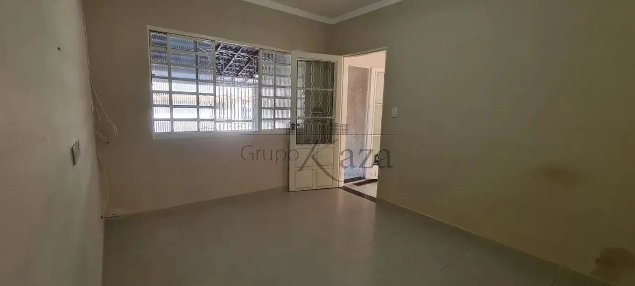 Oportunidade - Casa - Jardim Satélite - 2 Dormitorios - 103m² - Estuda Permuta.