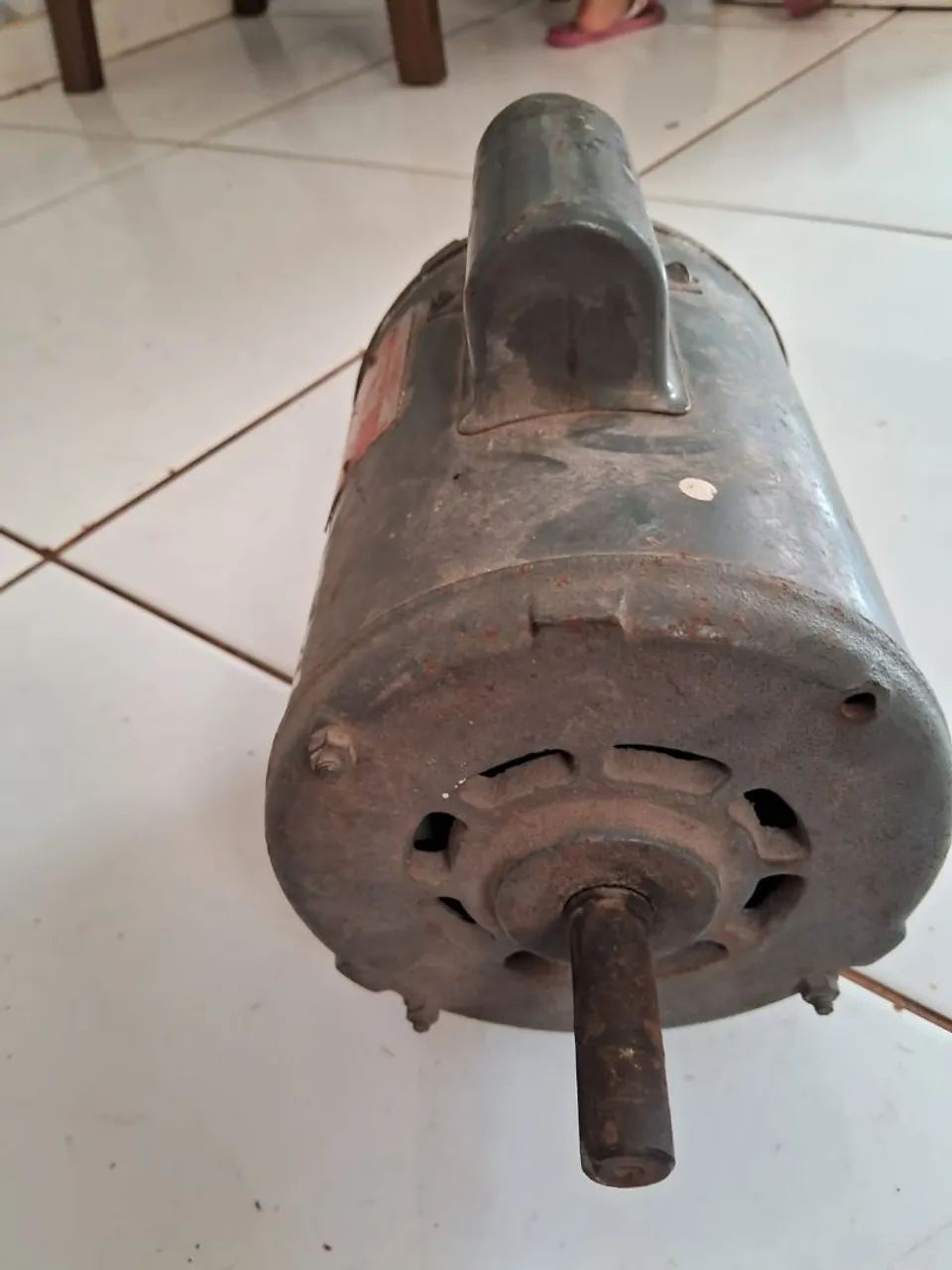 Motor EBERLE  de 1/2 cv  monofazico de baixa  400reais  - Foto 3