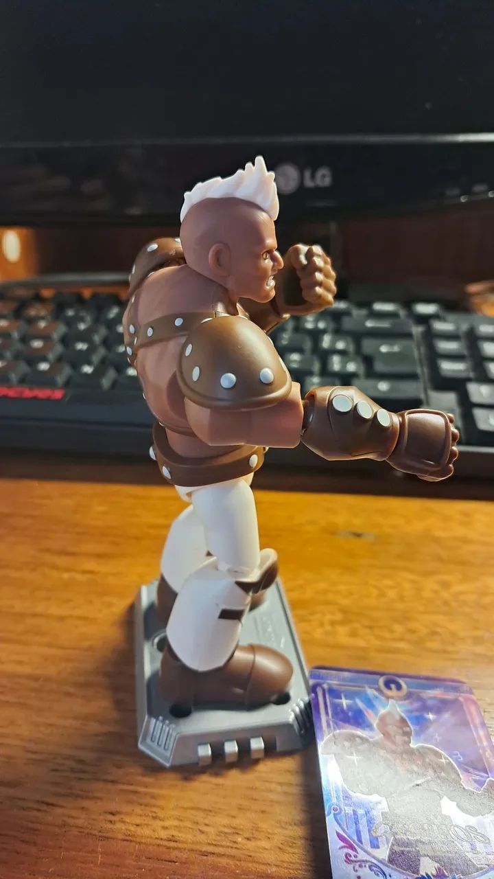 Blokees Boneco Cavaleiros do Zodíaco Cassius figure action - Foto 3