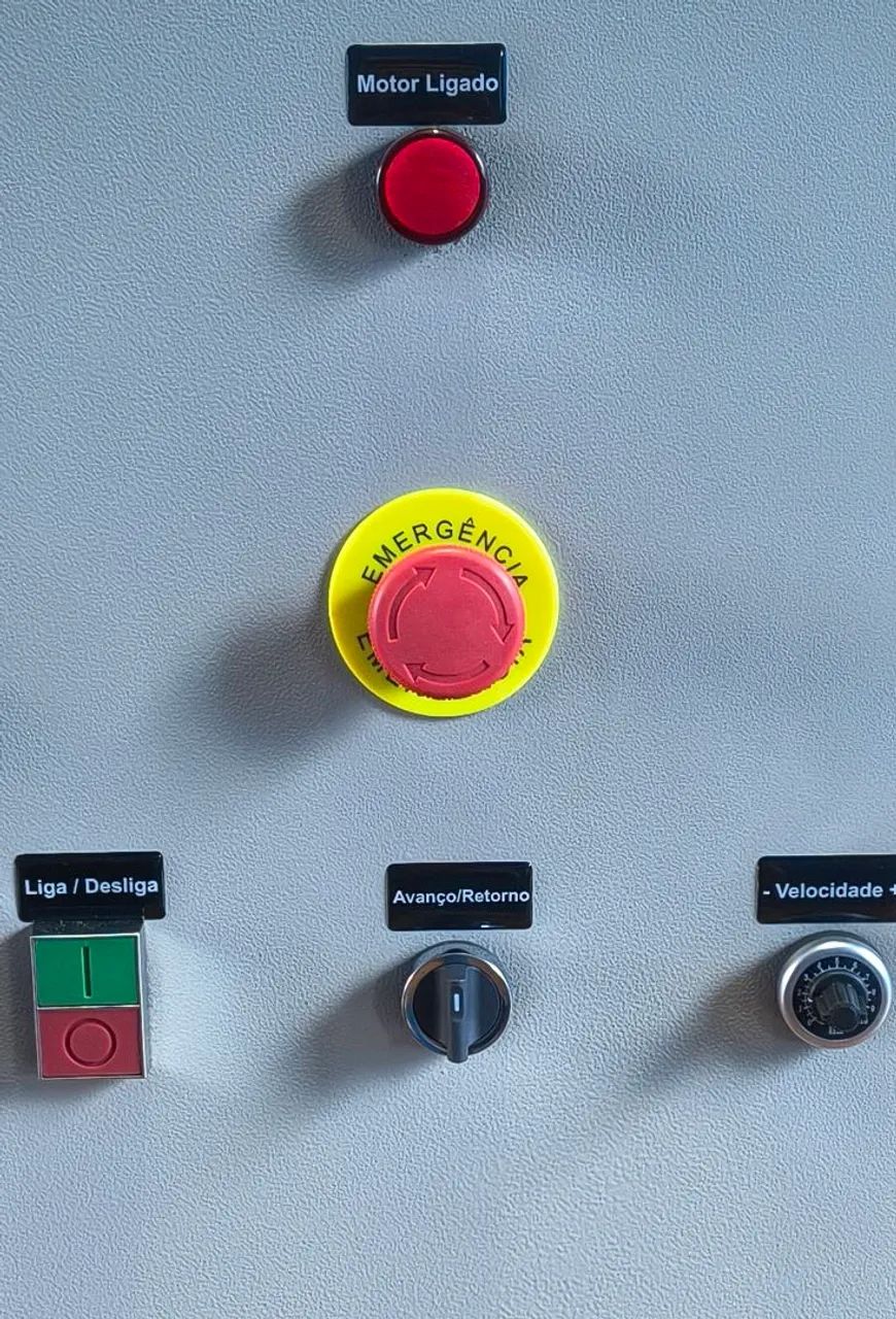 Painel montado com inversor de frequência cfw08 3 CV .10A . tensão de trabalho 220v  - Foto 6