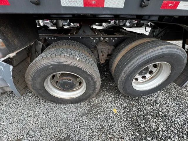 MERCEDES 2544 COMPLETO 6X2 2013 - Foto 13