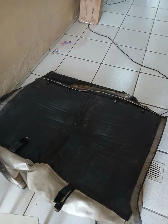 Capota de lona do Troller 