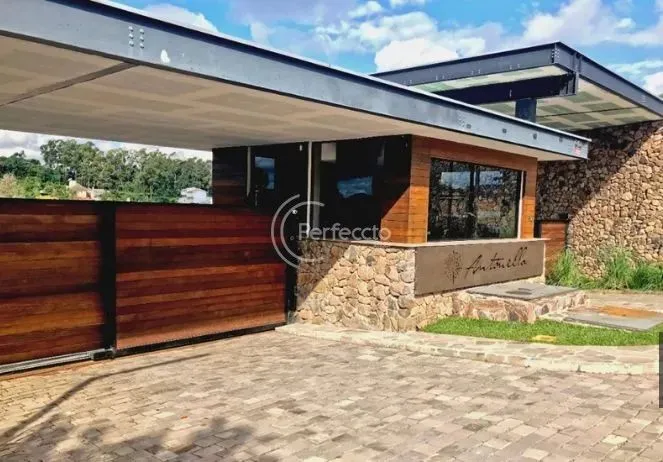 Terrenos em Condomínio Fechado São 400m² Condomínio com: - Espaço Gourmet - Playground - Q
