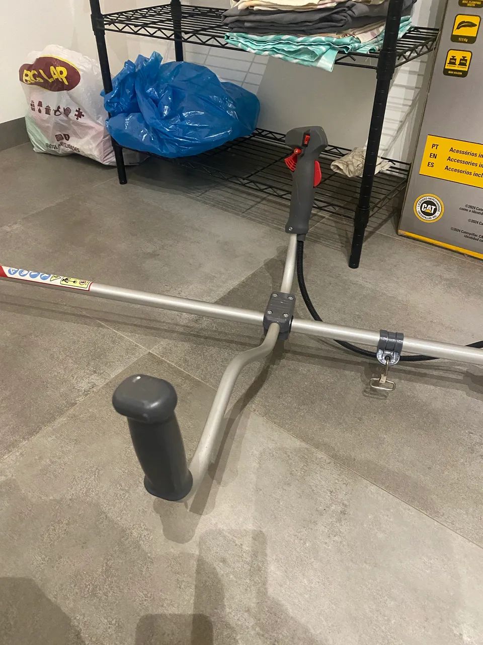 Roçadeira a gasolina Branco BR52A