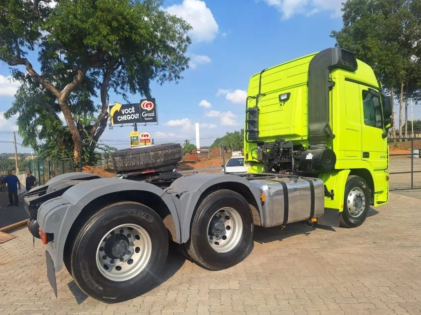 Mercedes-Benz Actros 2546 6x2 - Foto 7