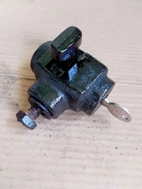 Fechadura Cadeado de porta de chão - Foto 2