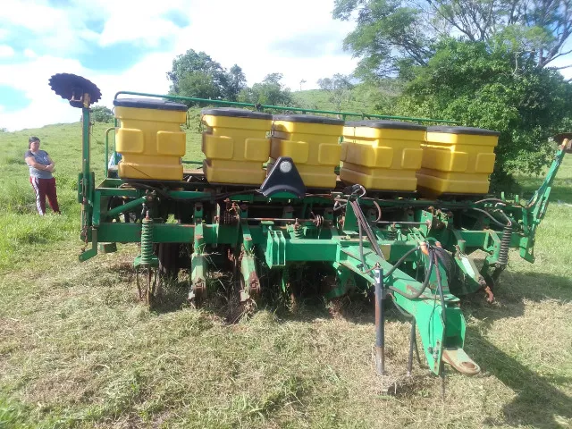 Plantadeira John Deere