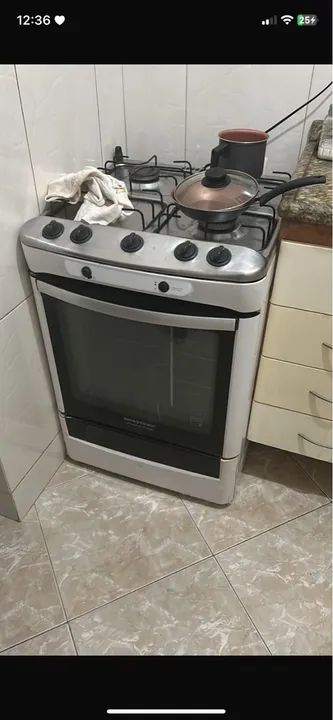 Fogão 4 Bocas Usado em Excelente Estado