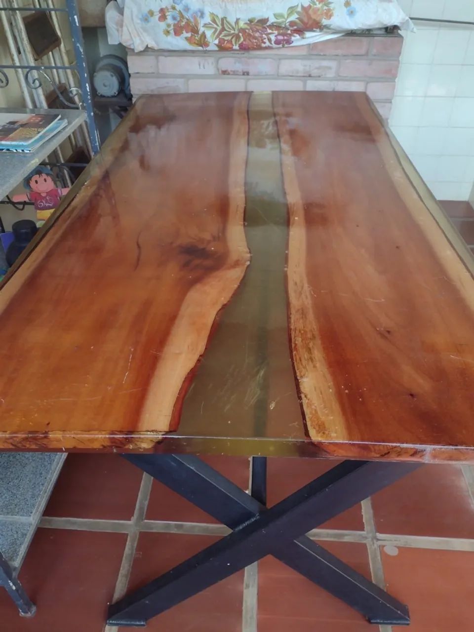 Mesa em resina - linda 
