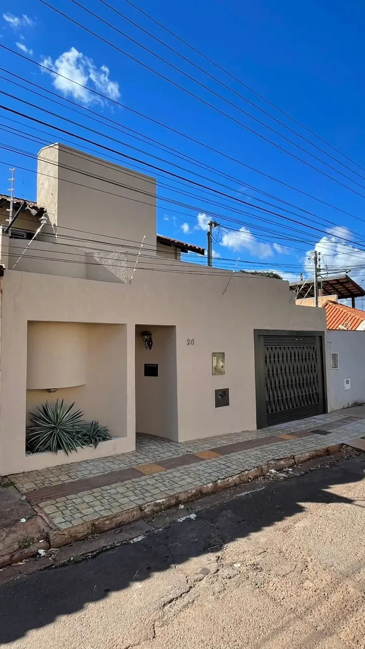 Sobrado para aluguel com 150 metros quadrados com 3 quartos em Jardim Paulista - Campo Gra