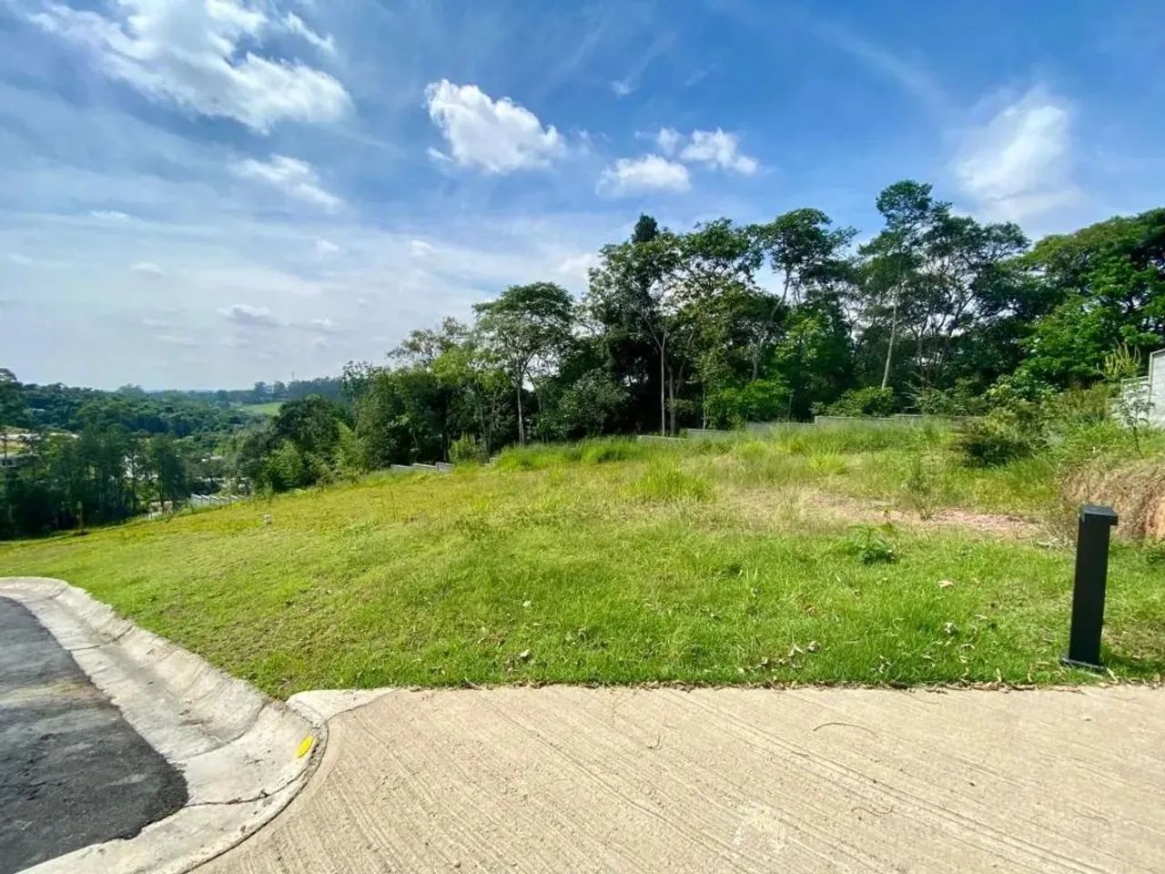 LOTE DE ALTO PADRÃO - Foto 5