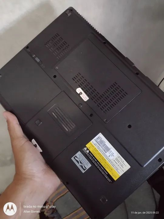 Notebook CCe Win ( não liga ) acende os leds ) defeito  - Foto 4