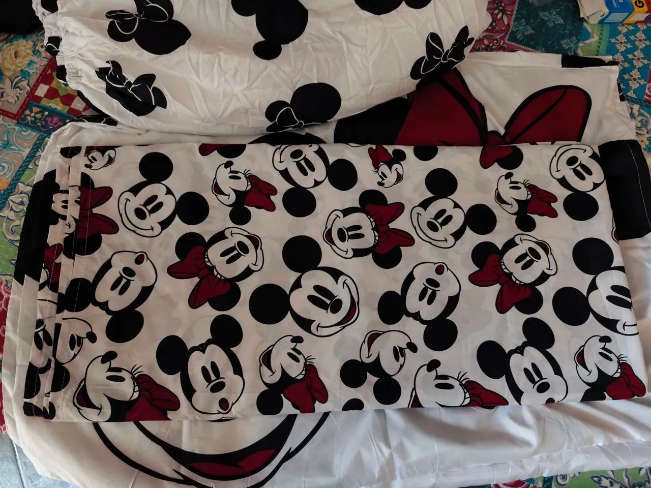 Lençol de casal Mickey( 4 peças)