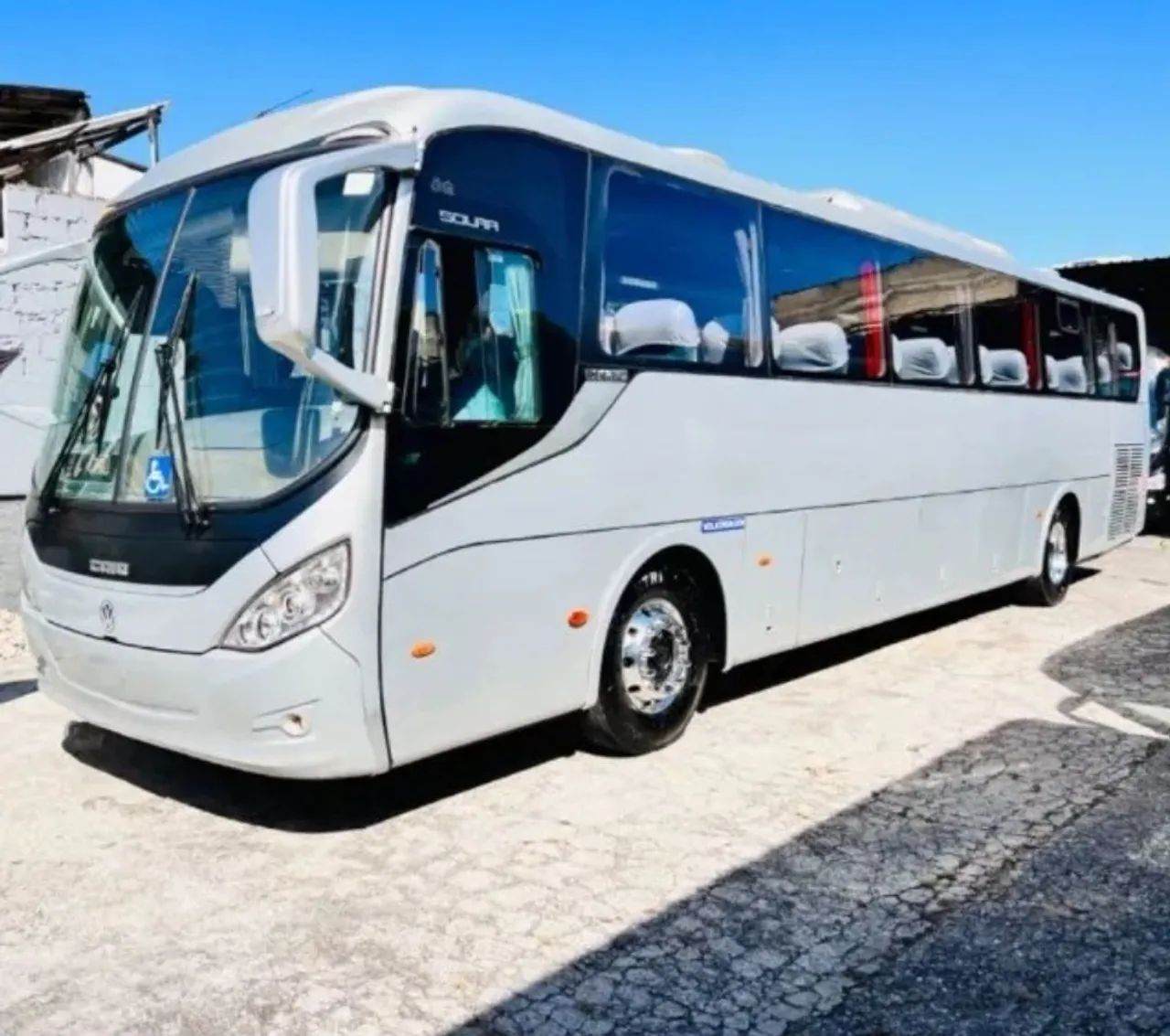 Vendo Ônibus (Parcelo)