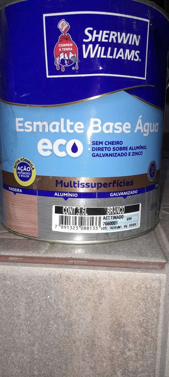 Tinta esmalte sintético a base d'água sem cheiro 