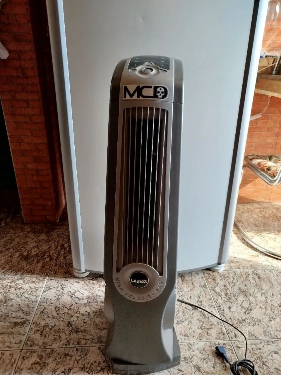 Ventilador de torre Lasko High Velocity