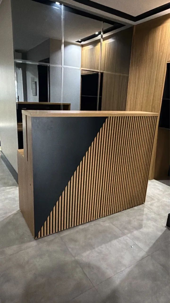 Bancada de consultório ou salão 