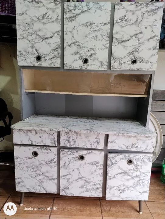 Armário de Cozinha em MDF com 6 Portas e Tampo em Mármore - Foto 2