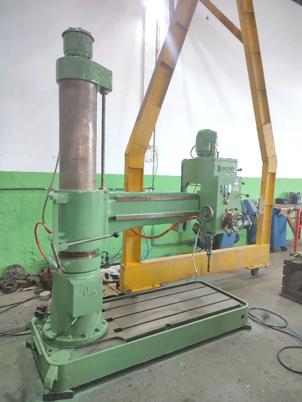 Furadeira industrial radial rocco