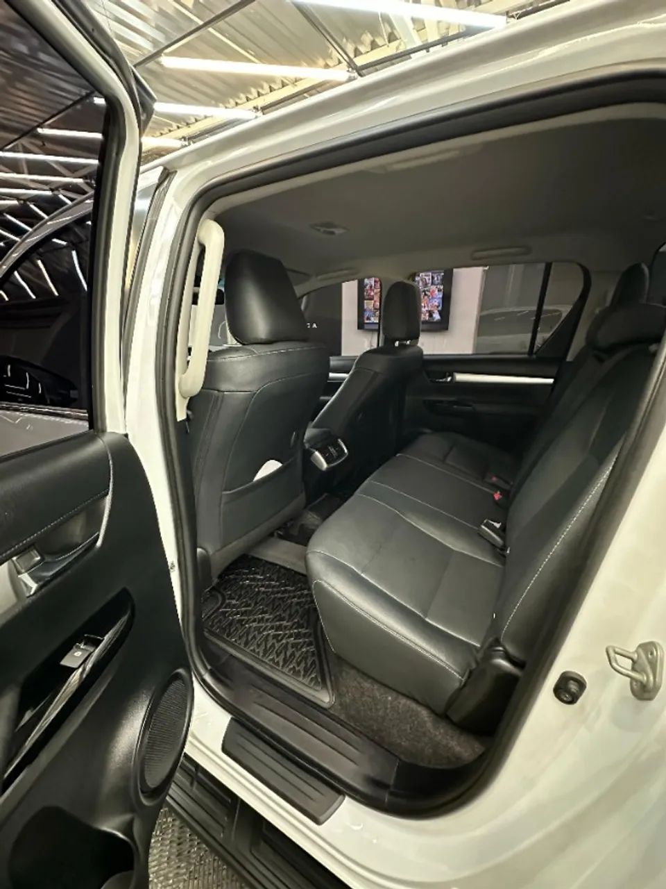 Hilux srx 2024. - Foto 2