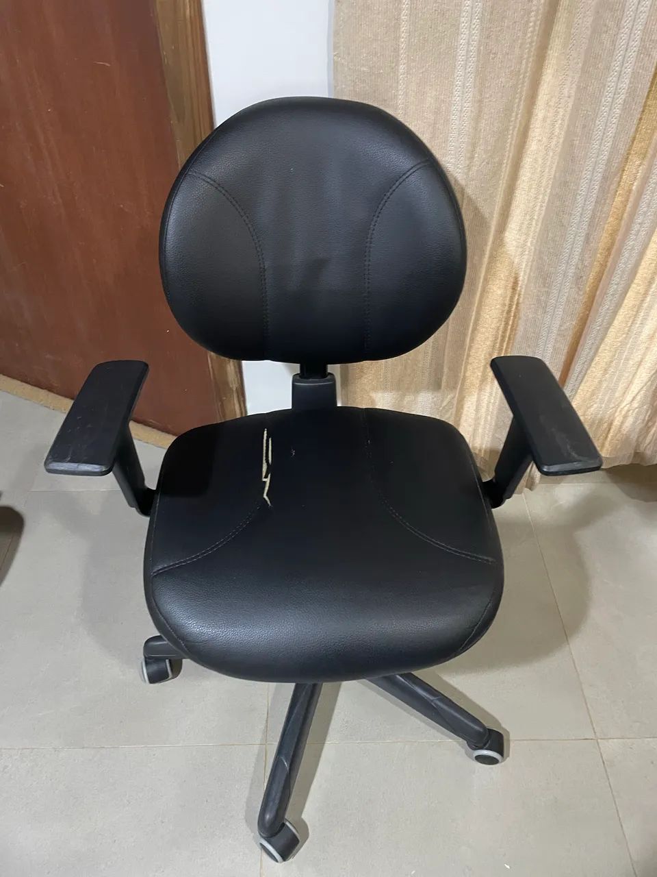Cadeira de escritório - usada