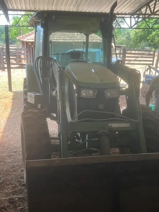 Trator Agrícola John Deere