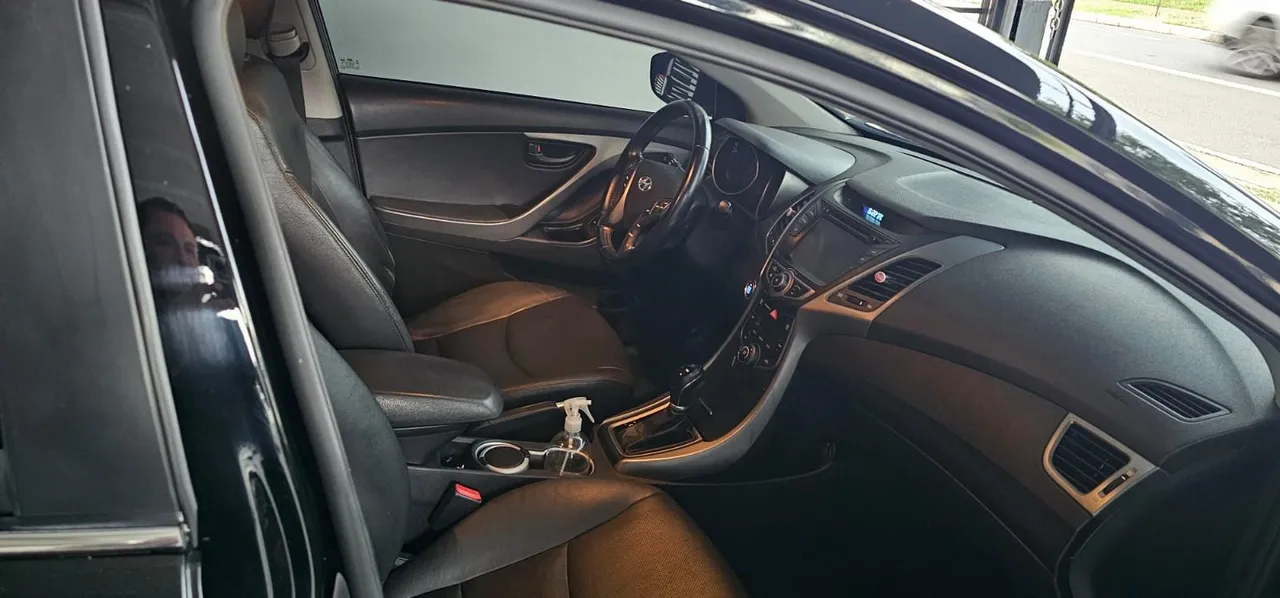ELANTRA 2014/2015 PRETO ÚNICO DONO BOM ESTADO