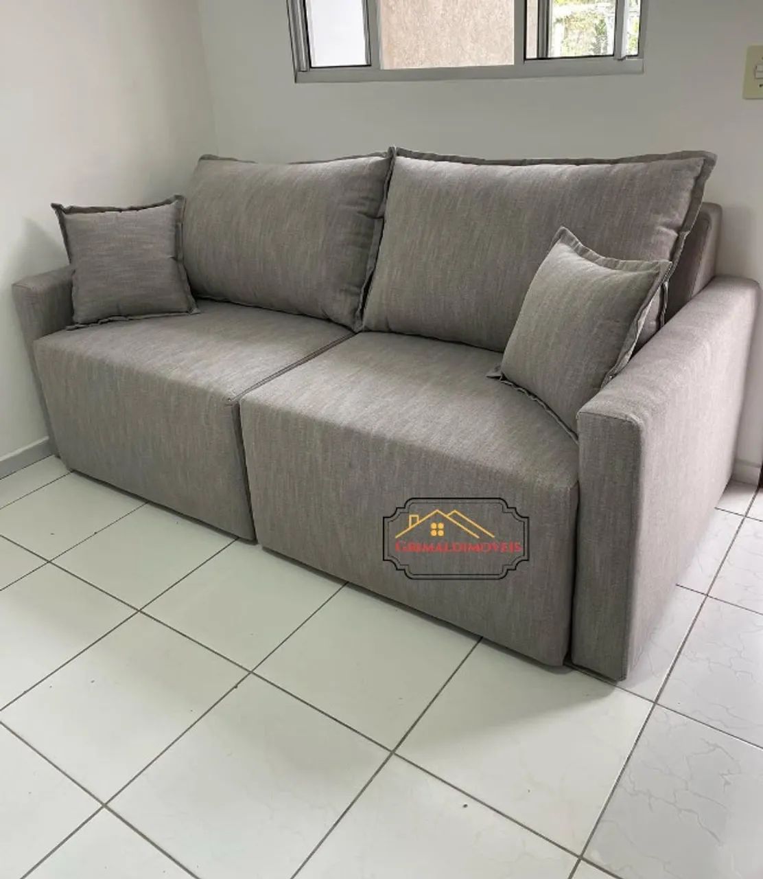 Sofa retratil no veludo