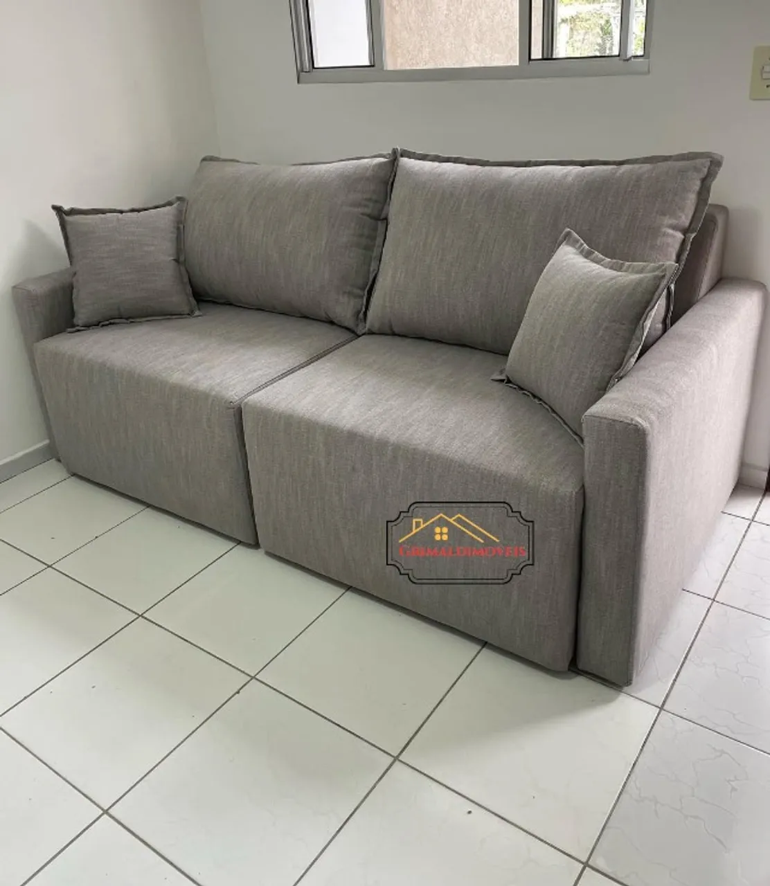 Sofa retratil no veludo