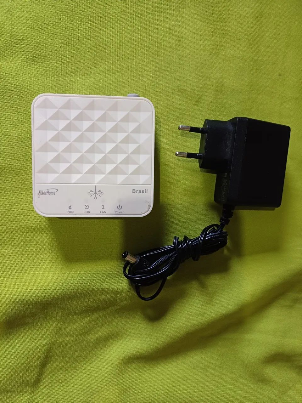 Modem/Roteador FiberHome Brasil Semi-Novo Promoção - Foto 2