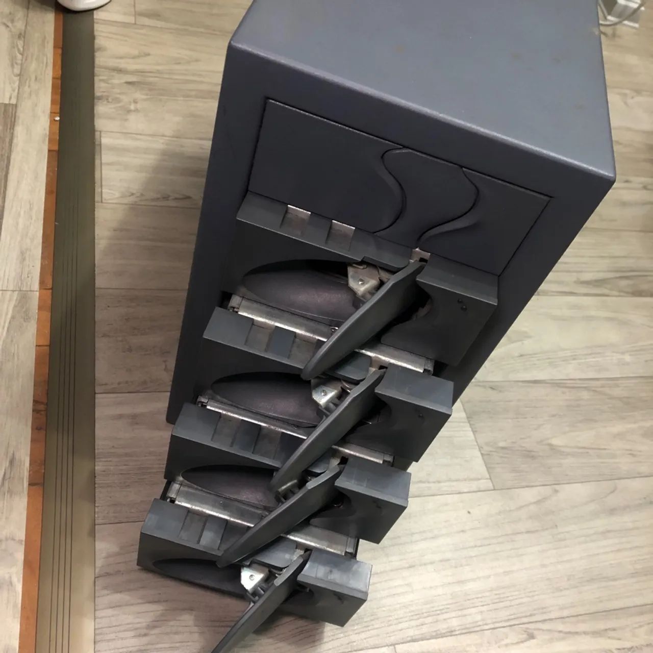 Gabinete SCSI 4slots - Foto 2
