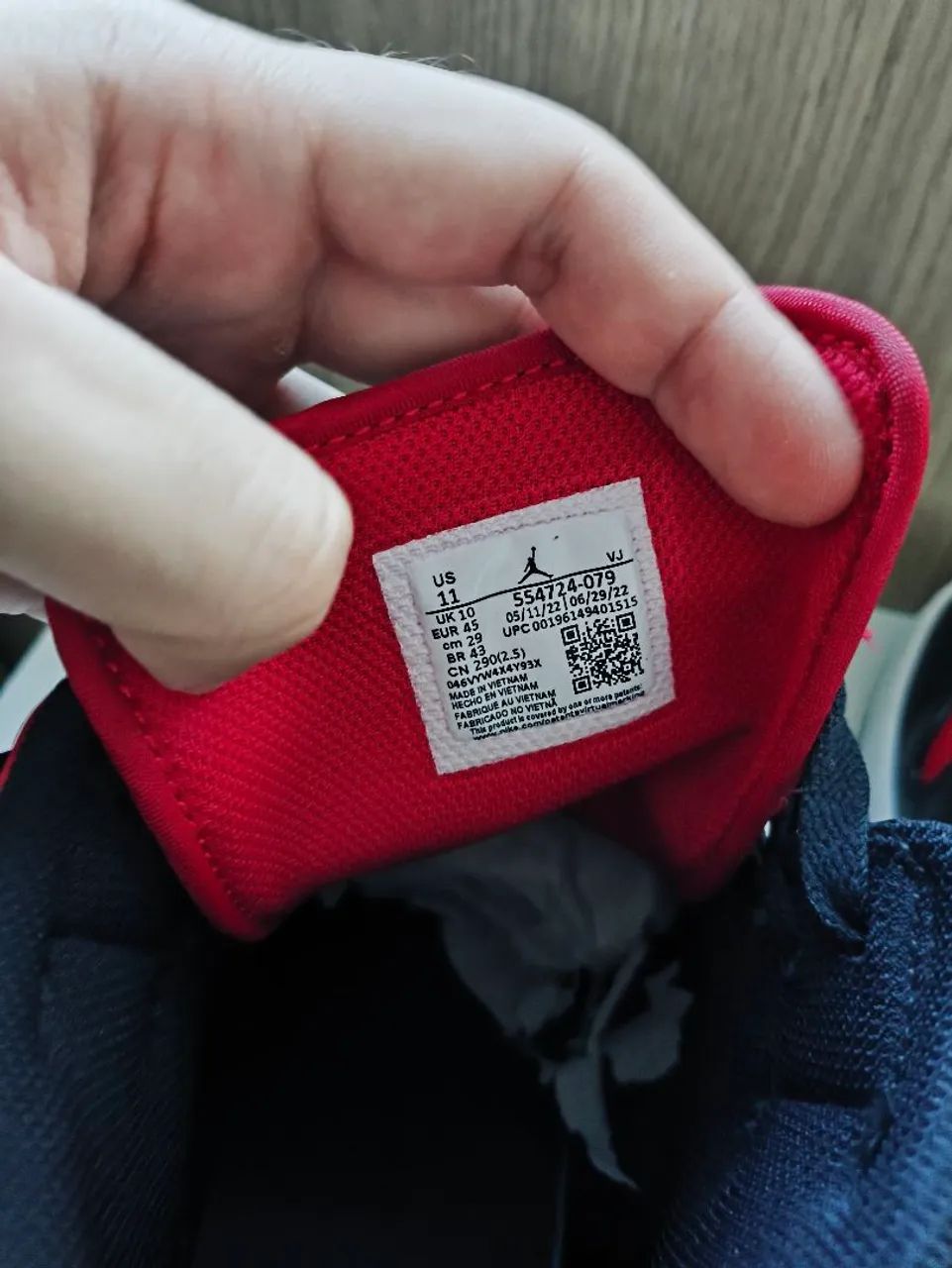 Tênis Air Jordan 1 Mid "bred" tamanho 43 - Foto 4