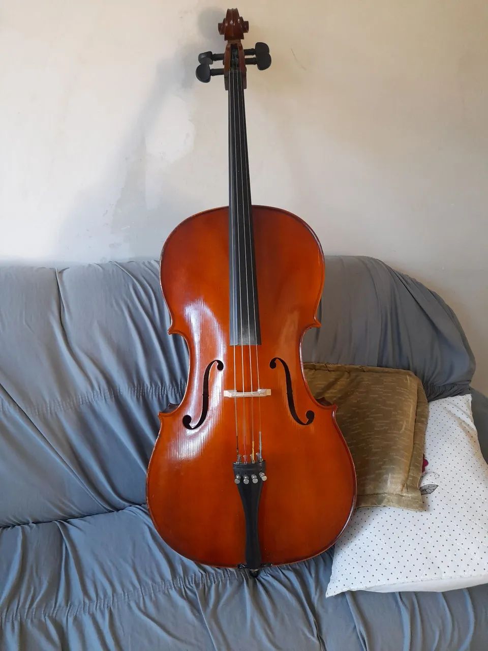 Violoncelo madeira maciça excelente estado de conservação 