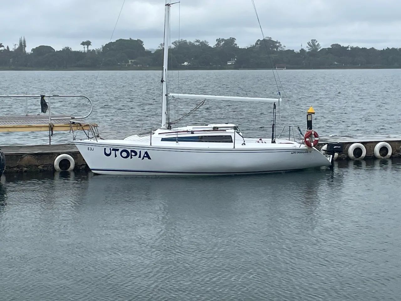 Veleiro Fast 230 impecável 