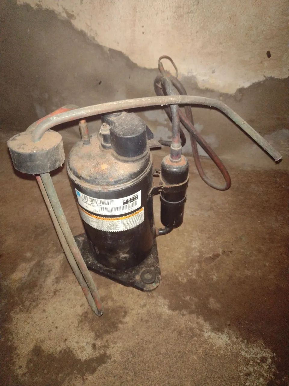 Compressor de ar condicionado pra vender - Foto 2