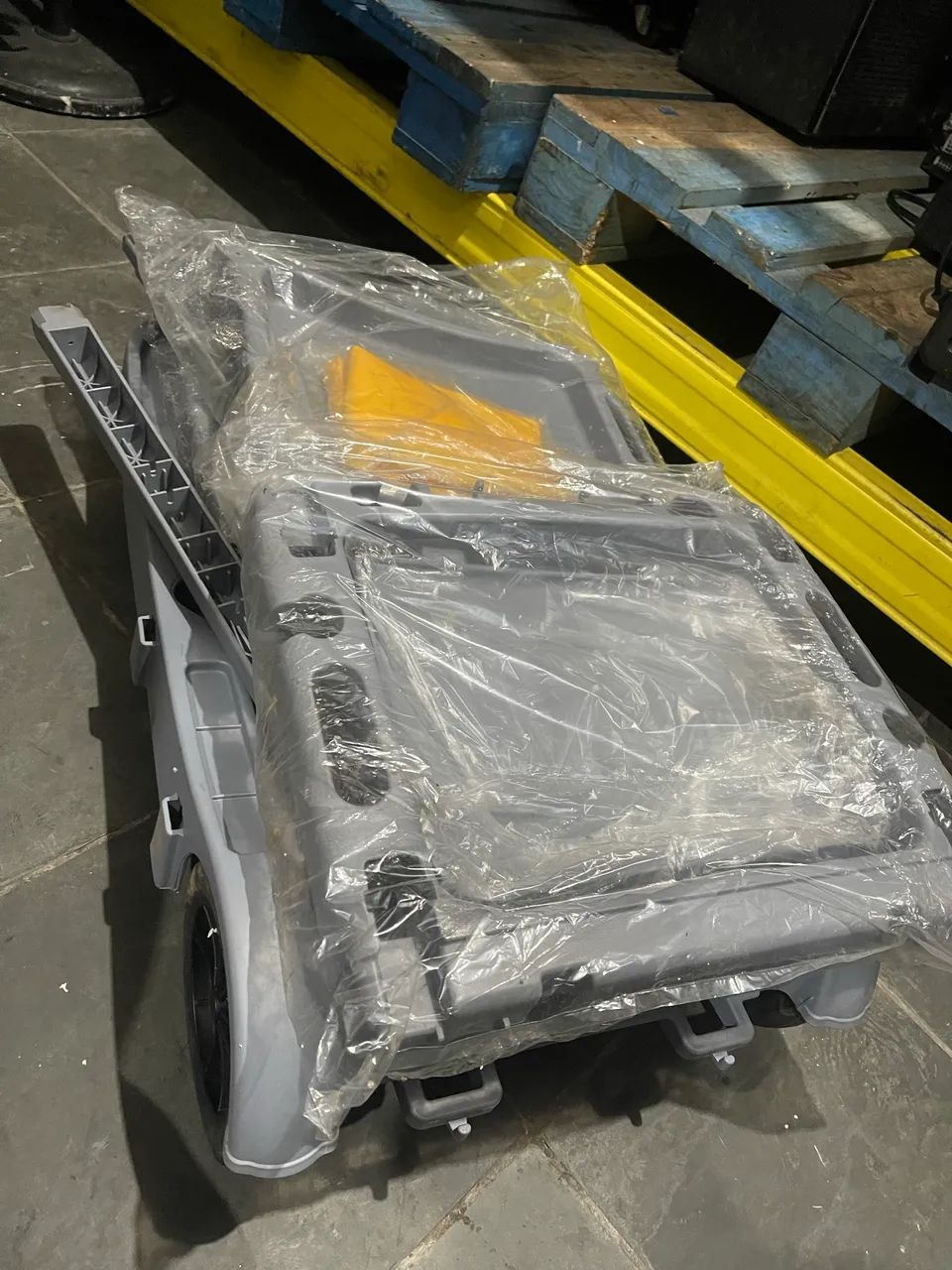 Carrinho de limpeza 