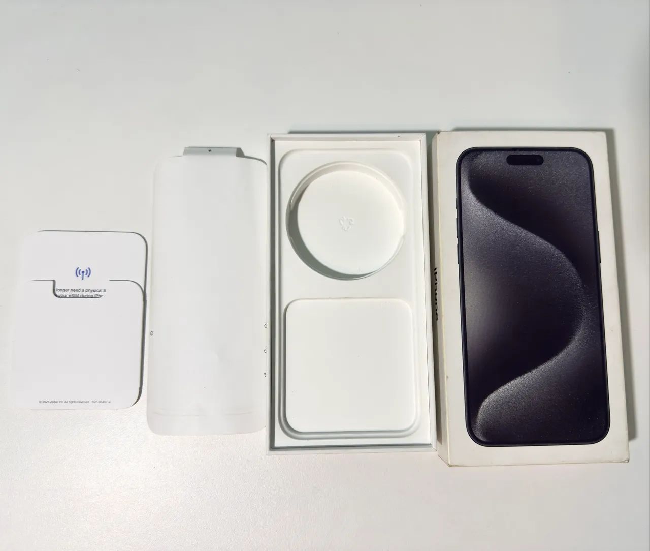 Caixa IPhone 15 pro max Vazia 