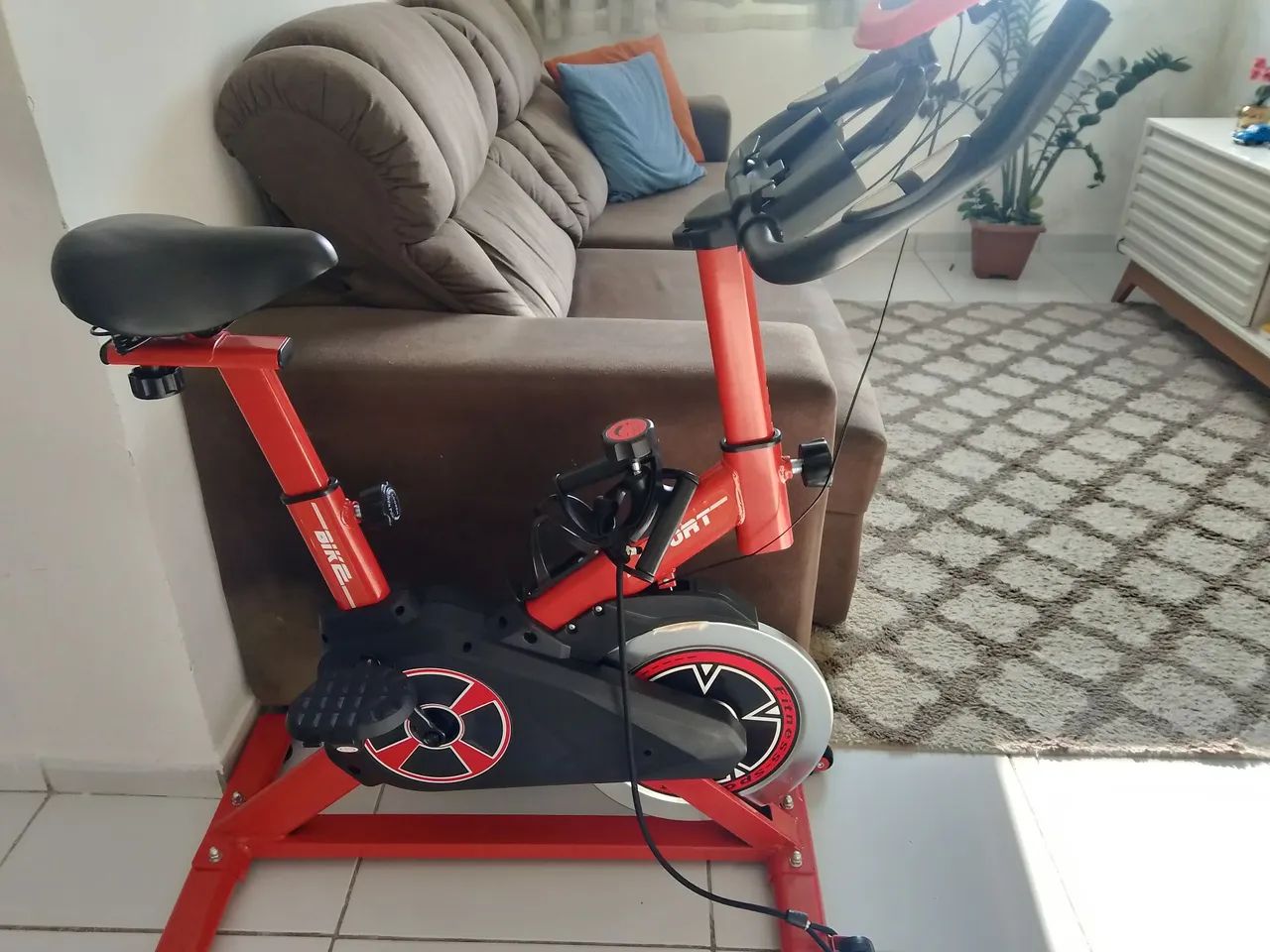 Vendo bicicleta ergométrica  - Foto 2