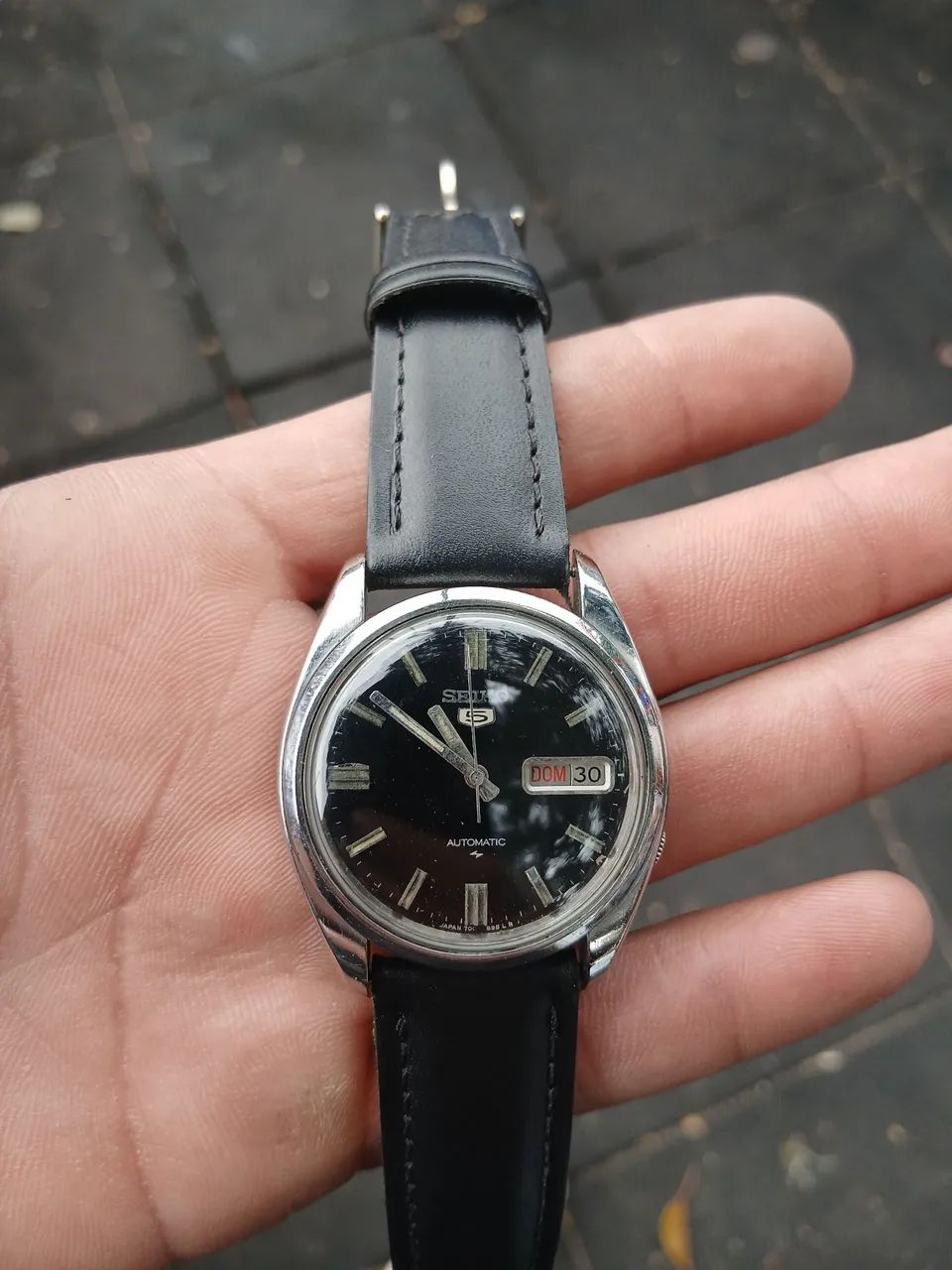 Relógio seiko 5 automático fundo preto 