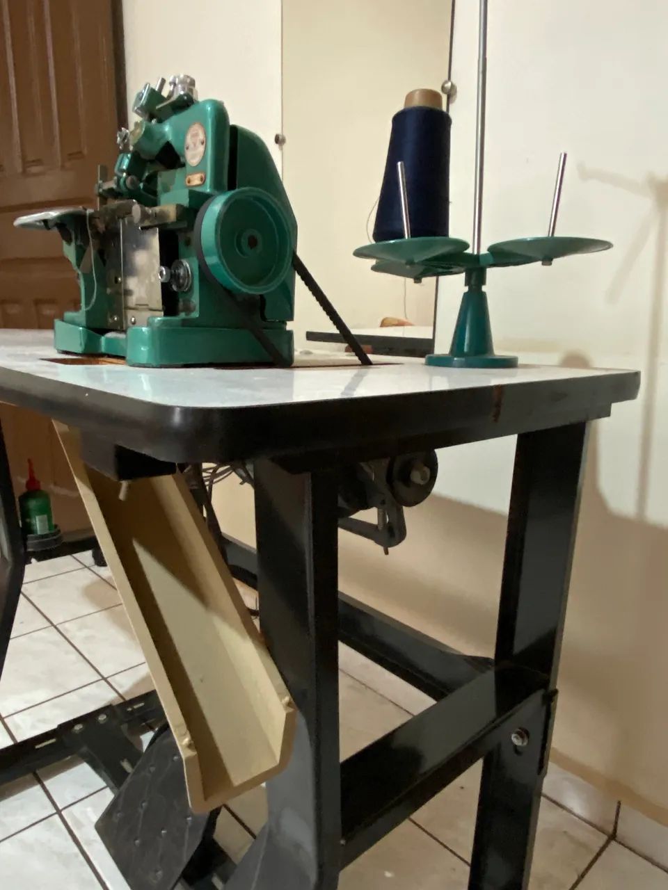 Maquina Overlock 