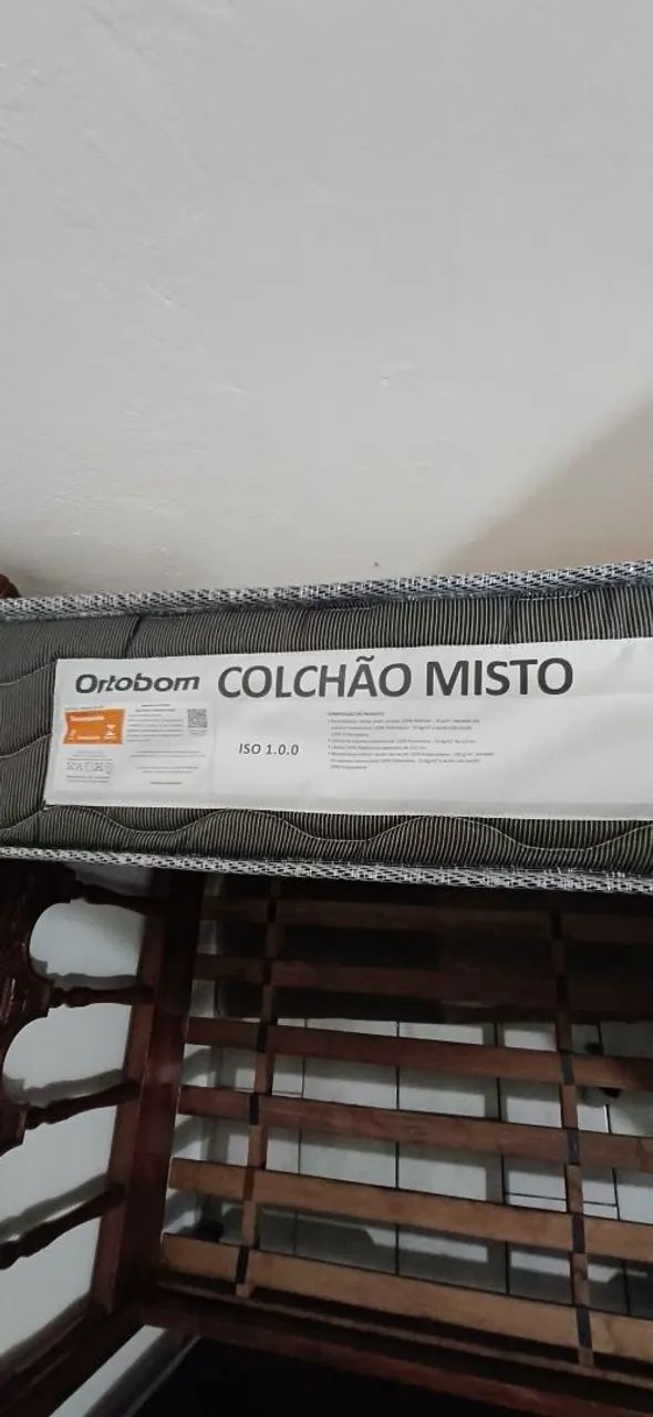 Cama solteiro madeira maciça com colchão pouco uso - Foto 5