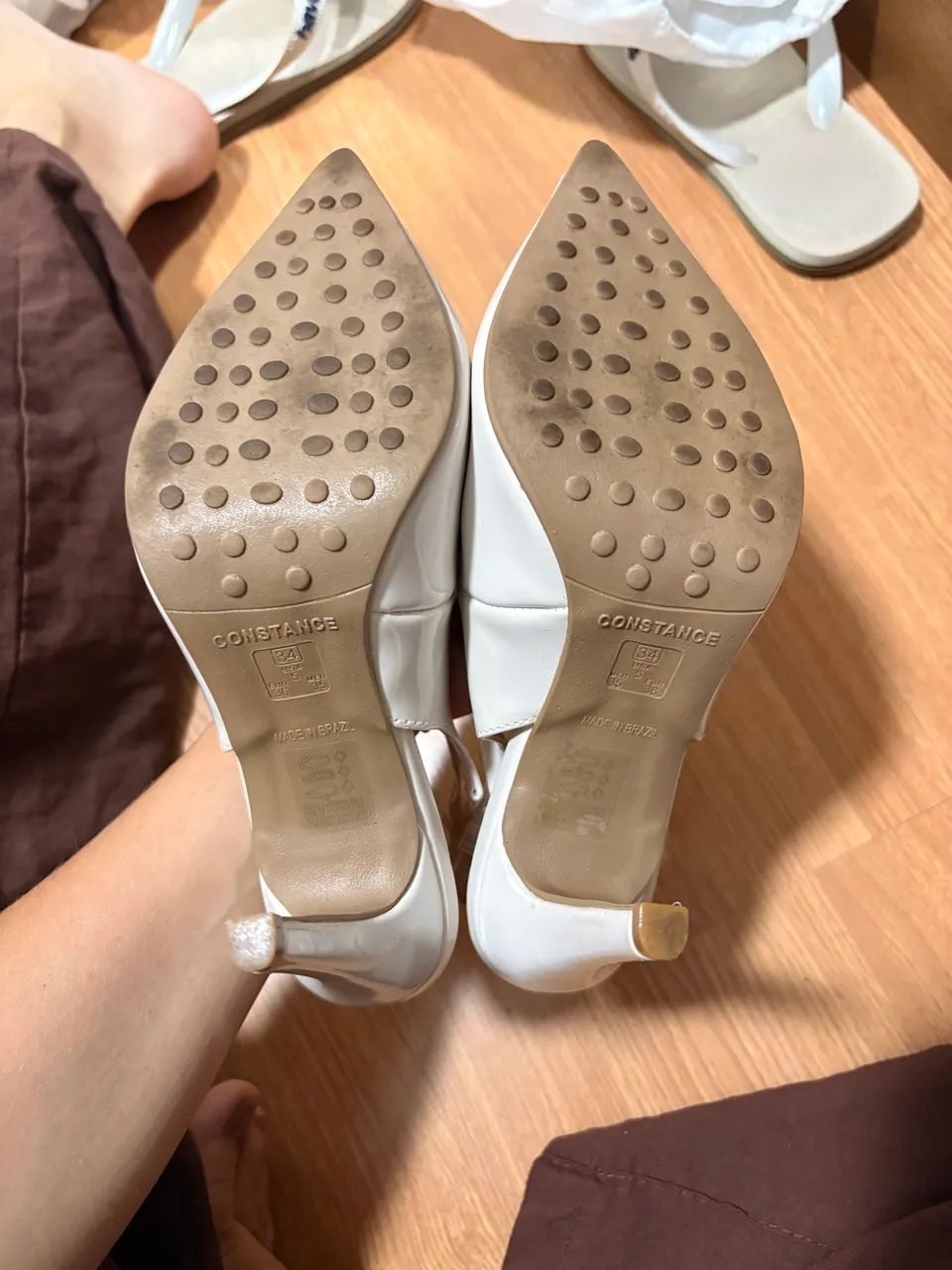SCARPIN SLINGBACK CONSTANCE BRANCO - Foto 2