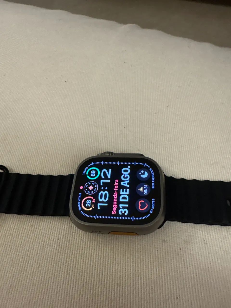 Apple Watch Ultra 2 - Foto 2