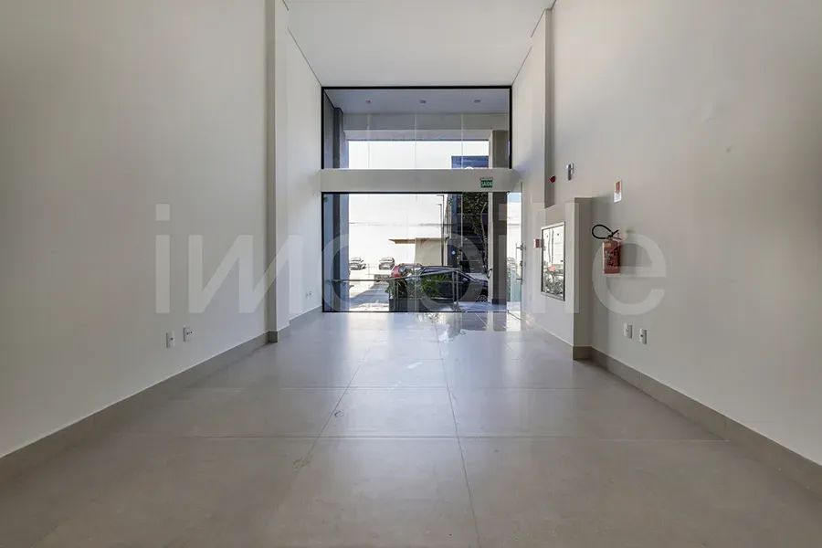 Sala comercial no Edifício Bella Cintra em Balneário Camboriú