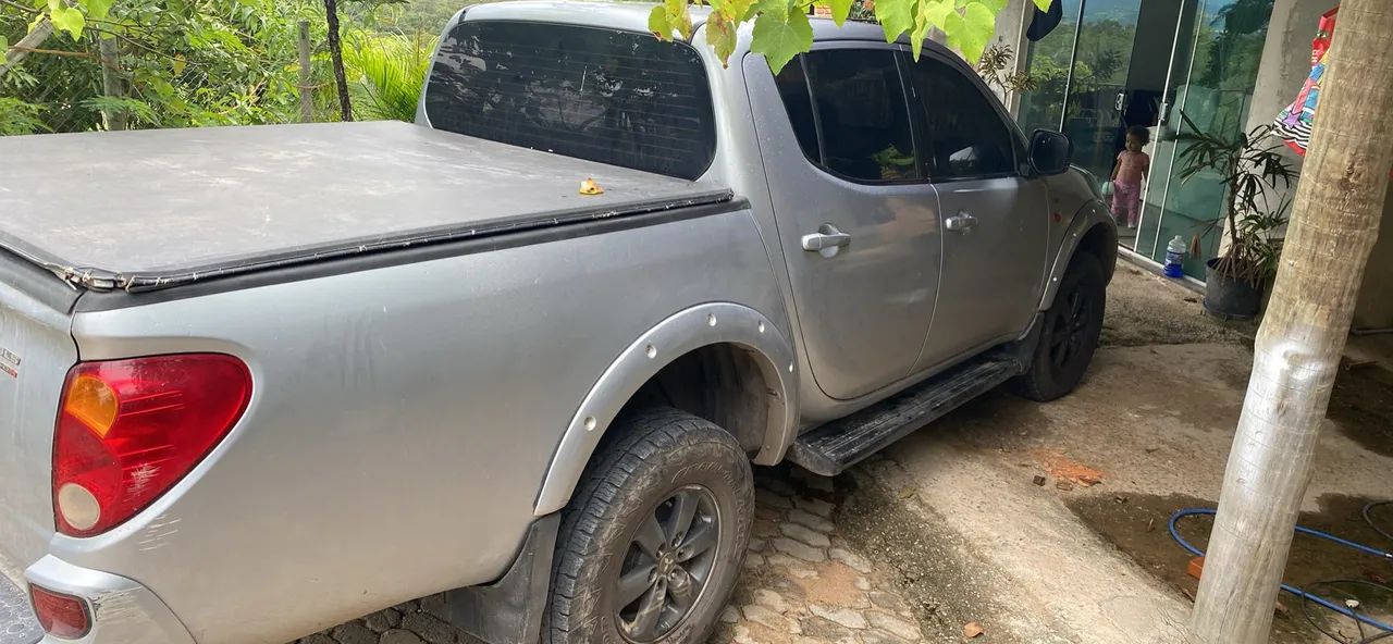 Mitsubishi L200 2015