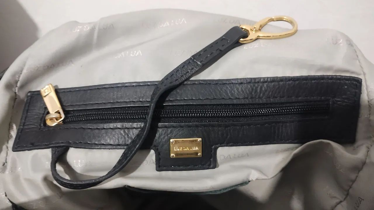 Bolsa mochila feminina Luz da Lua couro legítimo  - Foto 3