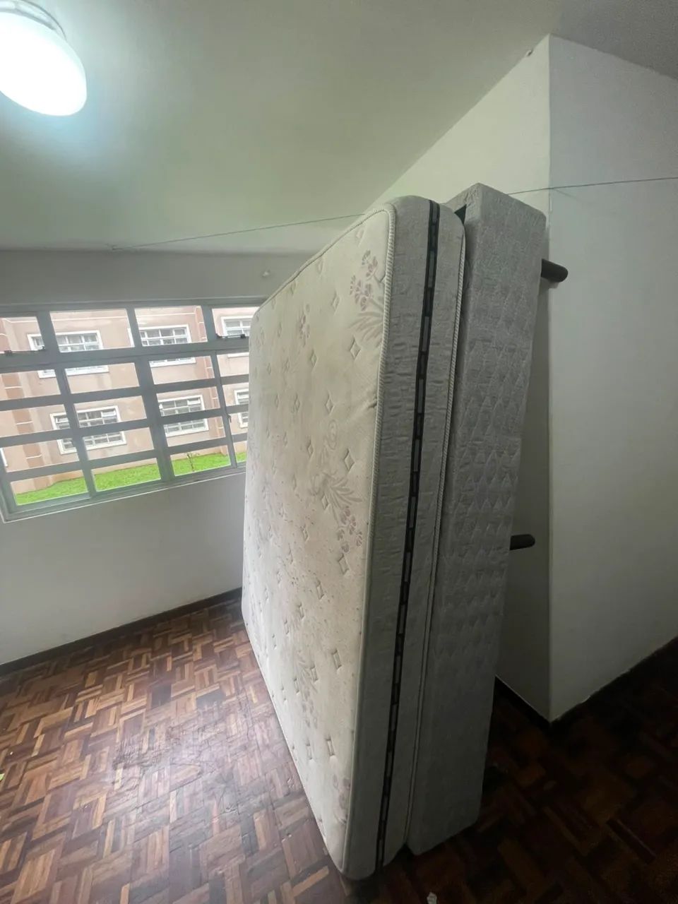 Cama box casal com colchão 
