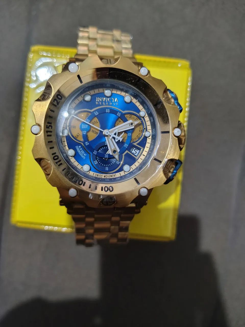 Vendo um relógio invicta funcional linha premium original