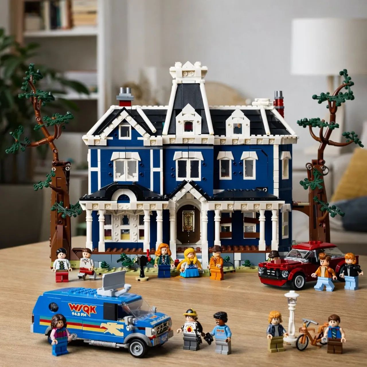 Blocos De Montar Casa Creel Stranger Things modelo 11370 marca Mega 2593 Peças 